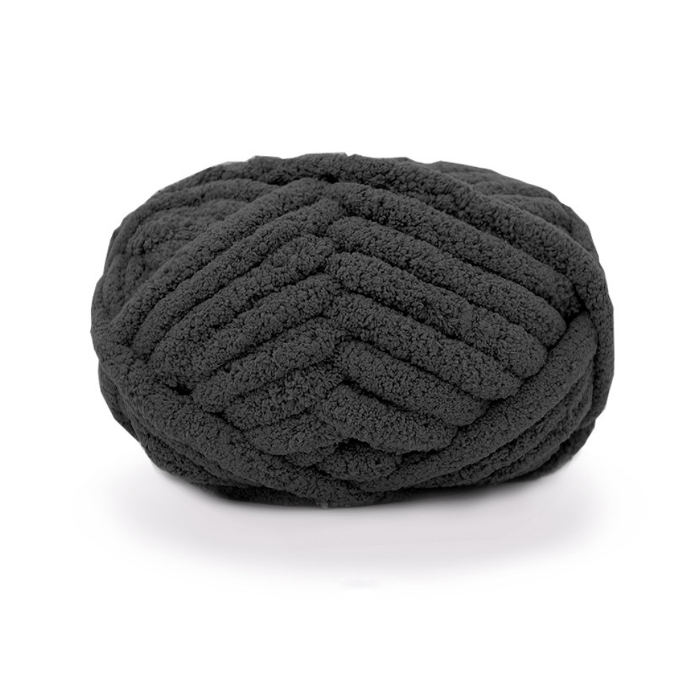 Black - Chunky Yarn 250g Ball